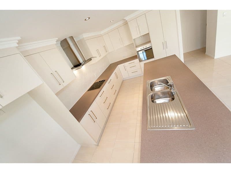 17 Frangipani Court, NORMAN GARDENS QLD 4701, Norman Gardens - Thumbnail 5