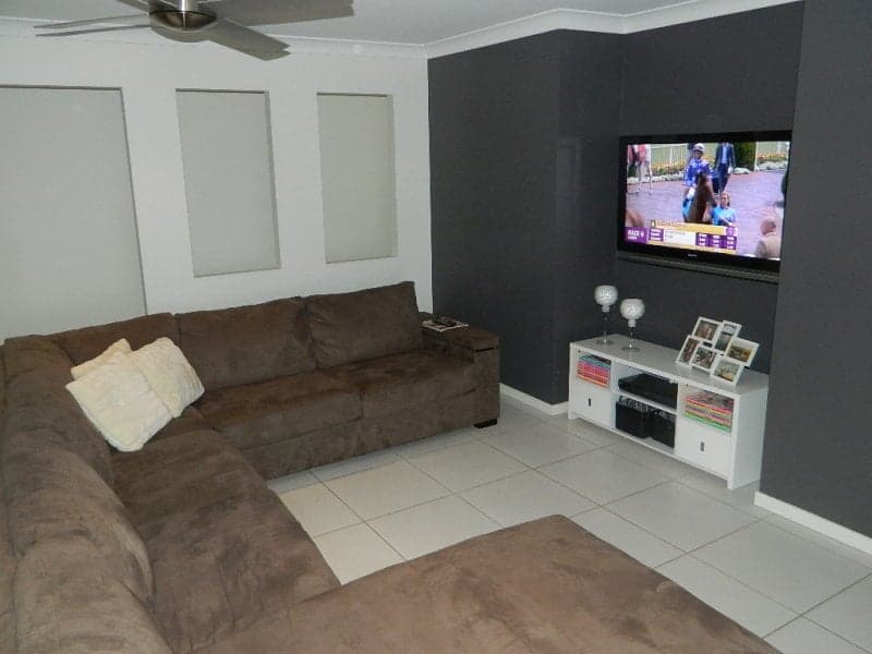 10 Truscot Court, Fernvale - Thumbnail 3
