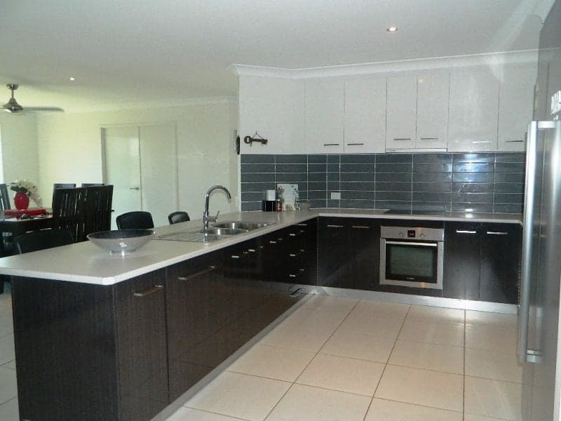 10 Truscot Court, Fernvale - Thumbnail 6