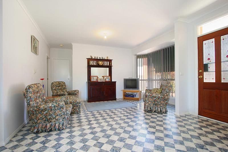 6 Marshall Avenue, Clayton VIC 3168, Clayton - Thumbnail 3