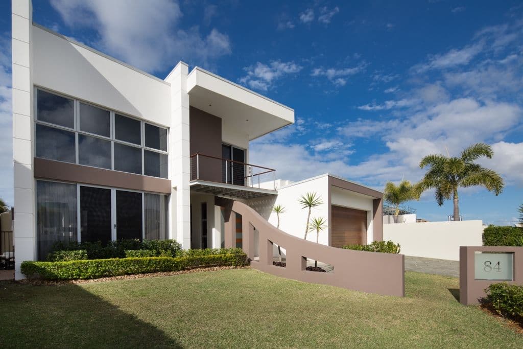 84 Sir Bruce Small Boulevard, BENOWA WATERS QLD 4217, Benowa - Thumbnail 3