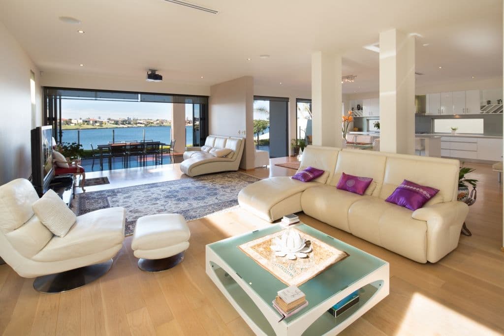 84 Sir Bruce Small Boulevard, BENOWA WATERS QLD 4217, Benowa - Thumbnail 4