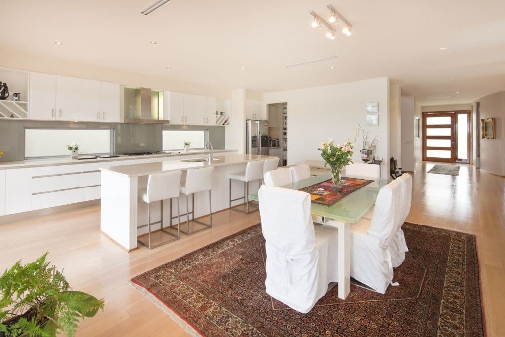 84 Sir Bruce Small Boulevard, BENOWA WATERS QLD 4217, Benowa - Thumbnail 5