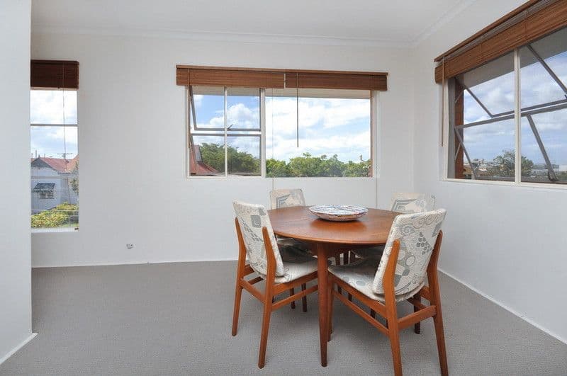 212  Cavendish Road, COORPAROO QLD 4151, Coorparoo - Thumbnail 5