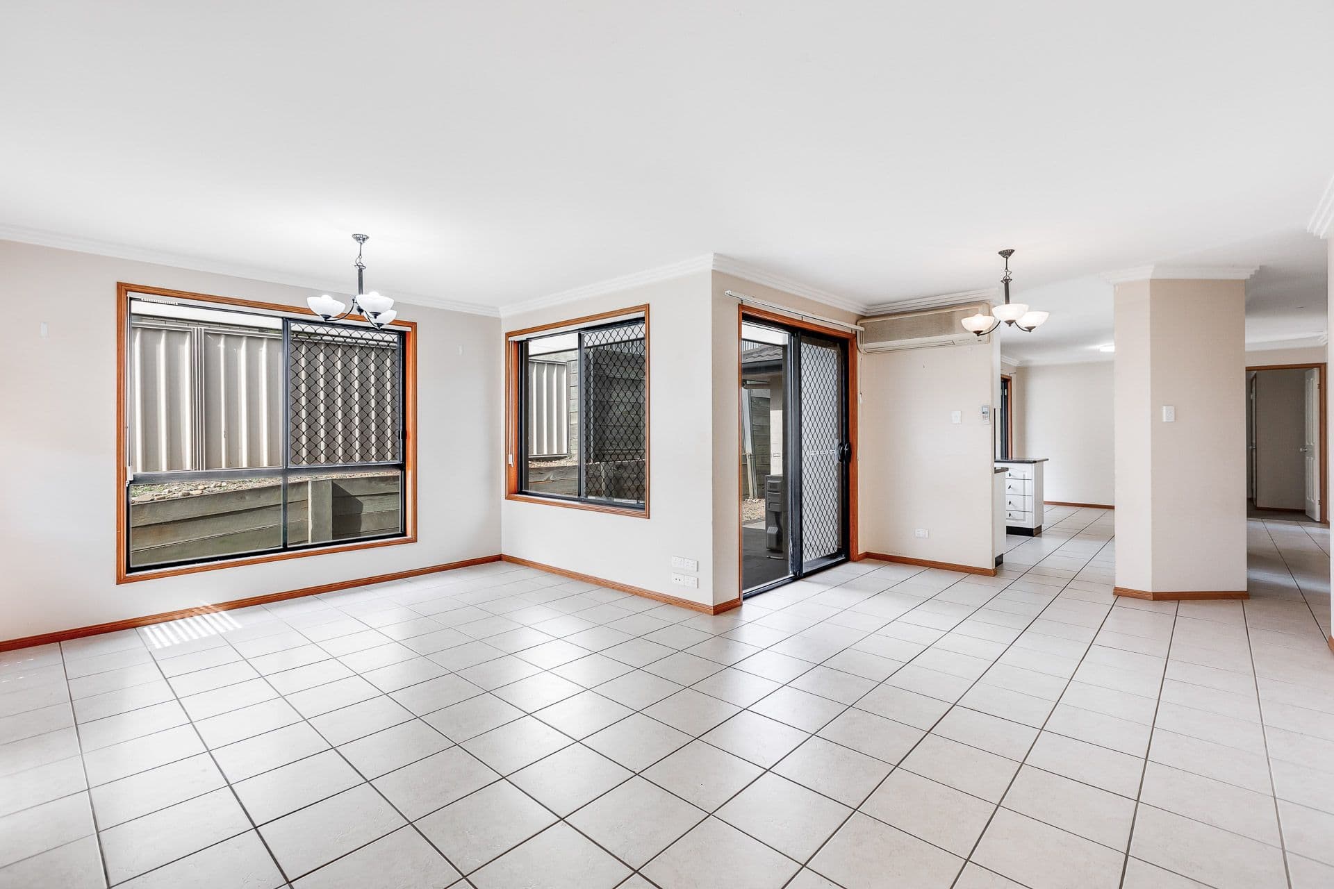 25 Willowburn Drive, Rockville QLD 4350, Rockville - Thumbnail 3