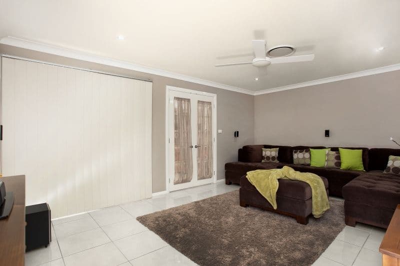 82 Budgeree Drive, ABERGLASSLYN NSW 2320, Aberglasslyn - Thumbnail 4