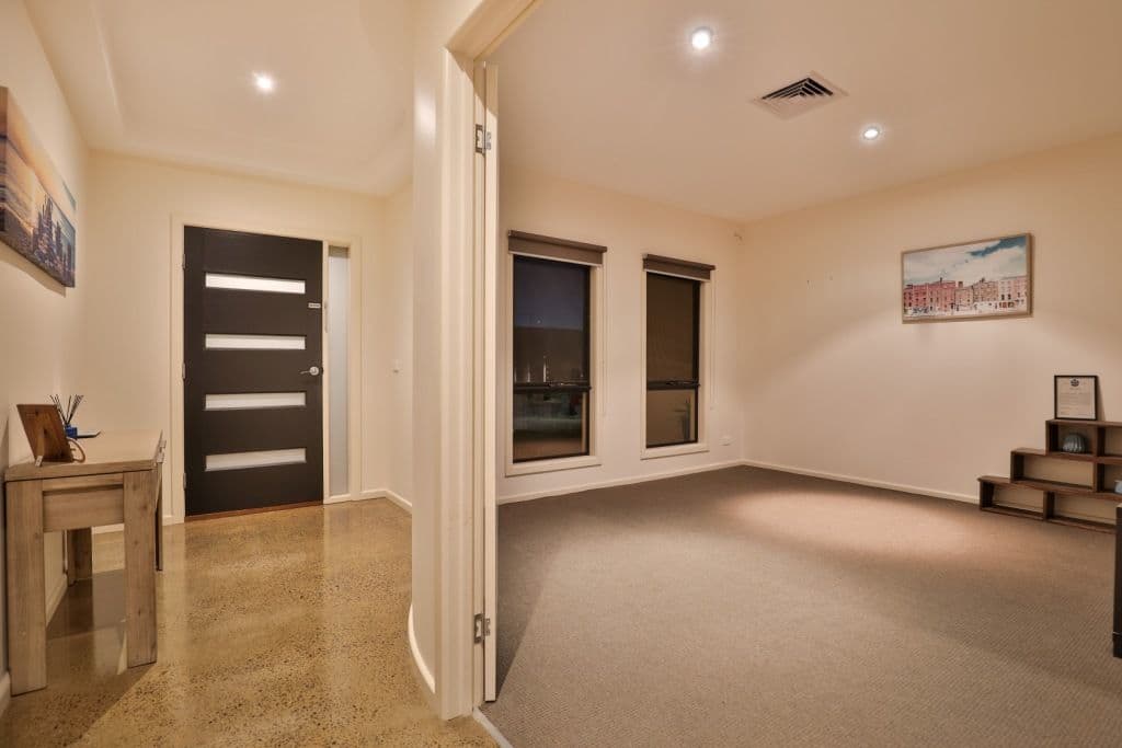 2/728 Doncaster Road, Doncaster - Thumbnail 2