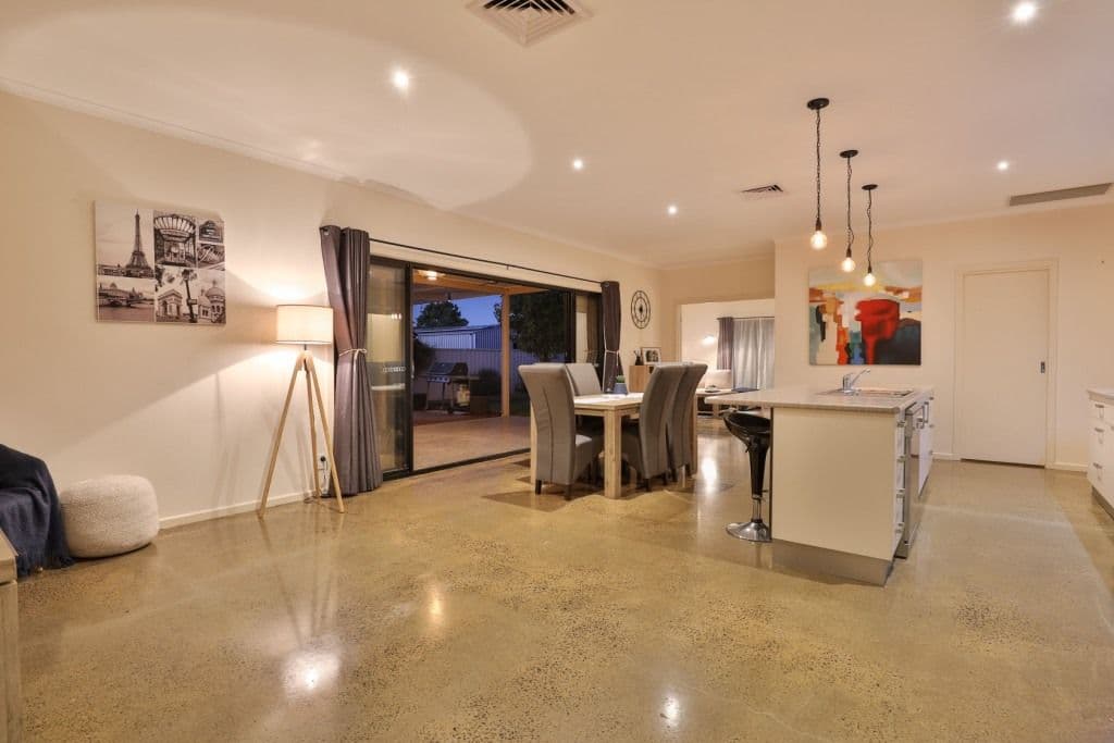 2/728 Doncaster Road, Doncaster - Thumbnail 6