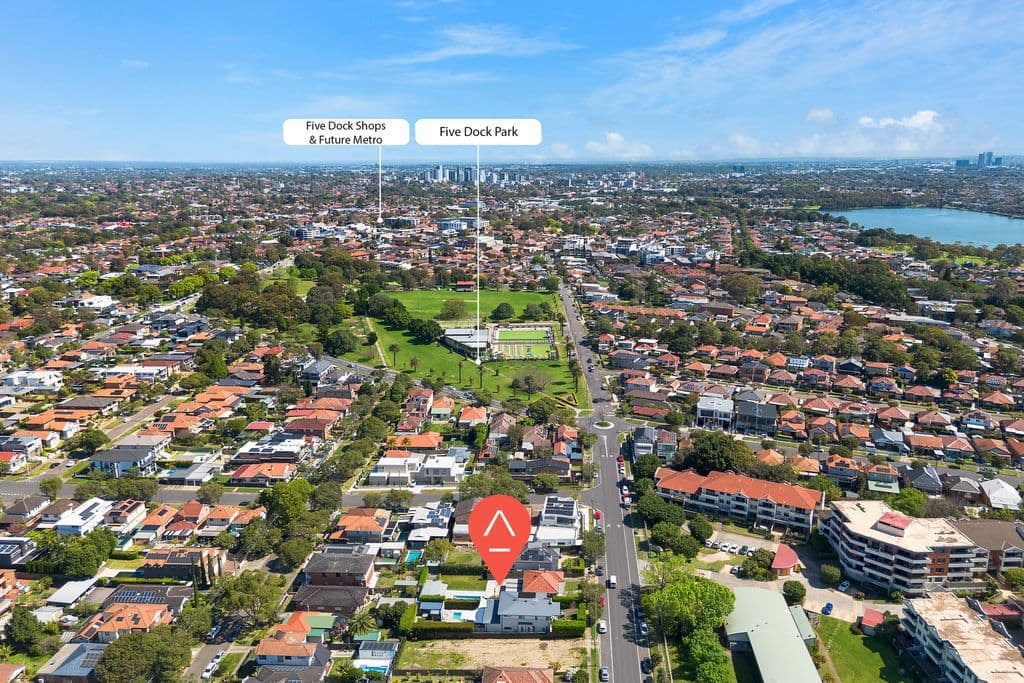 28 Barnstaple Road, Rodd Point - Thumbnail 3