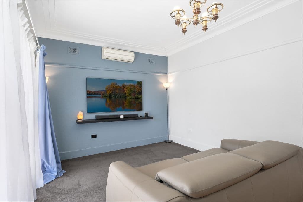 28 Barnstaple Road, Rodd Point - Thumbnail 5