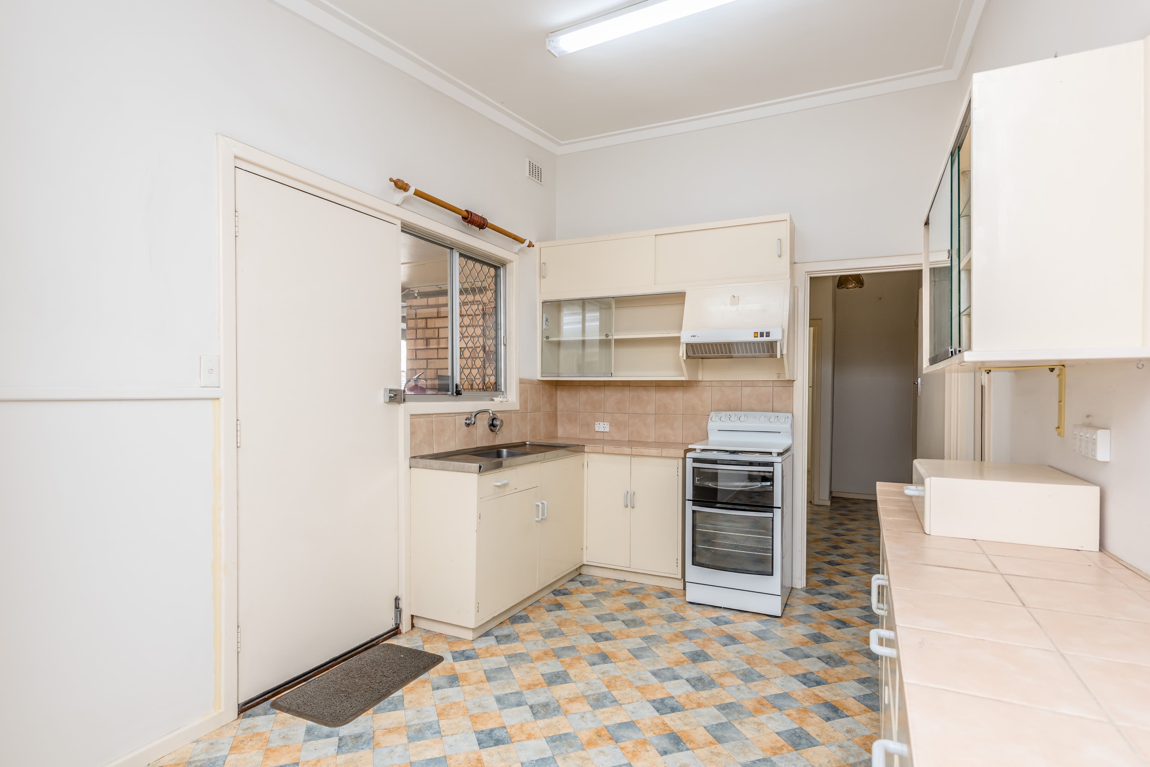 5 Nyrang Road, Sunset Beach WA 6530, Sunset Beach - Thumbnail 2