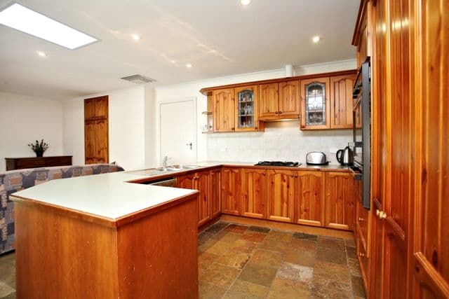 13 Duffield Street, Gawler East SA 5118, Gawler East - Thumbnail 2