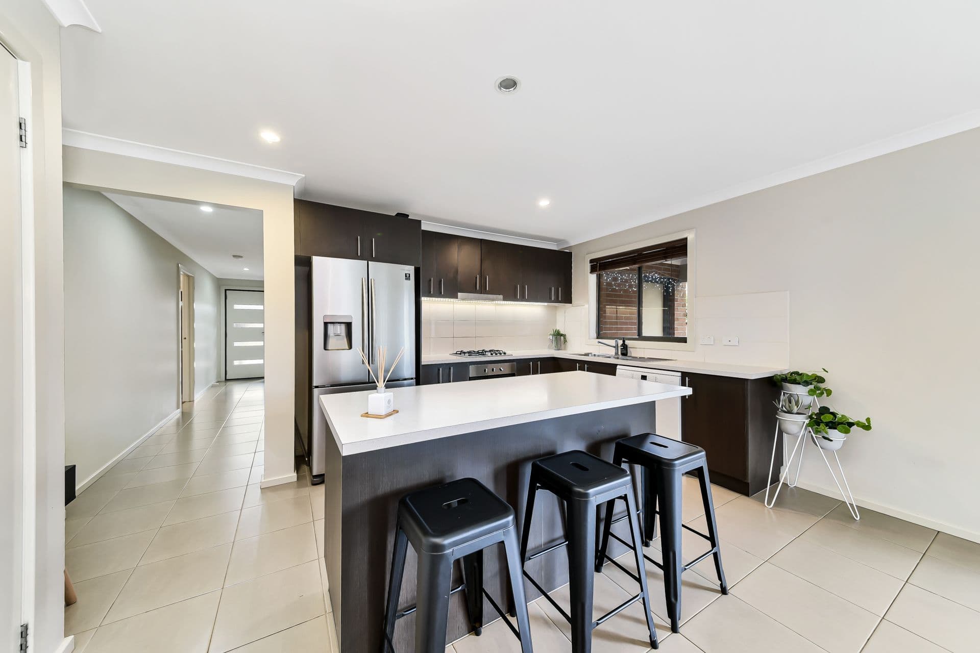 3 Bremer Street, Clyde North VIC 3978, Clyde North - Thumbnail 5