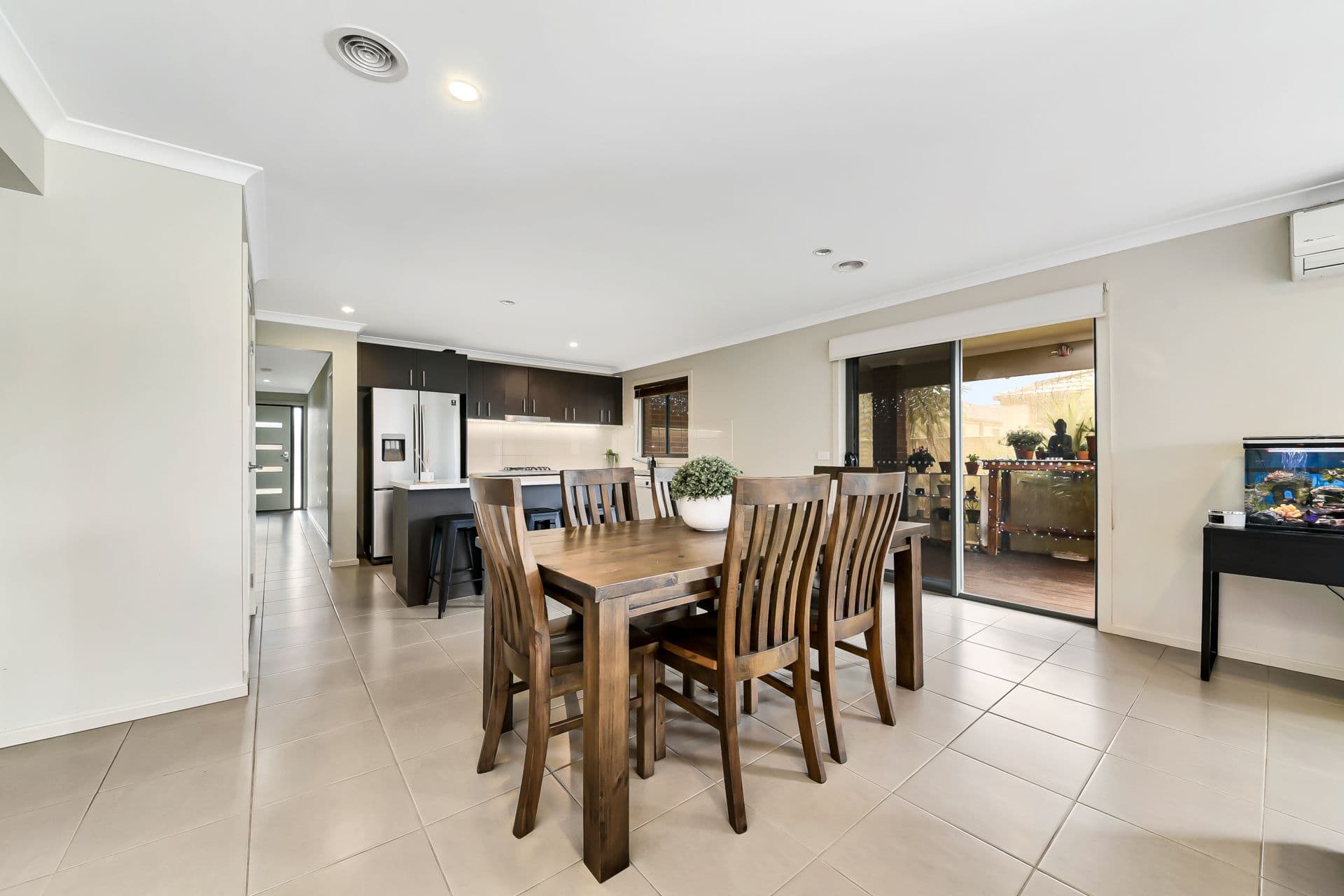 3 Bremer Street, Clyde North VIC 3978, Clyde North - Thumbnail 6