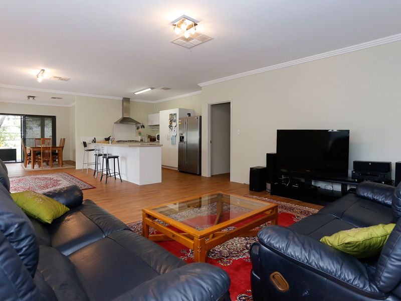 34a Anzac Terrace, BASSENDEAN WA 6054, Bassendean - Thumbnail 4