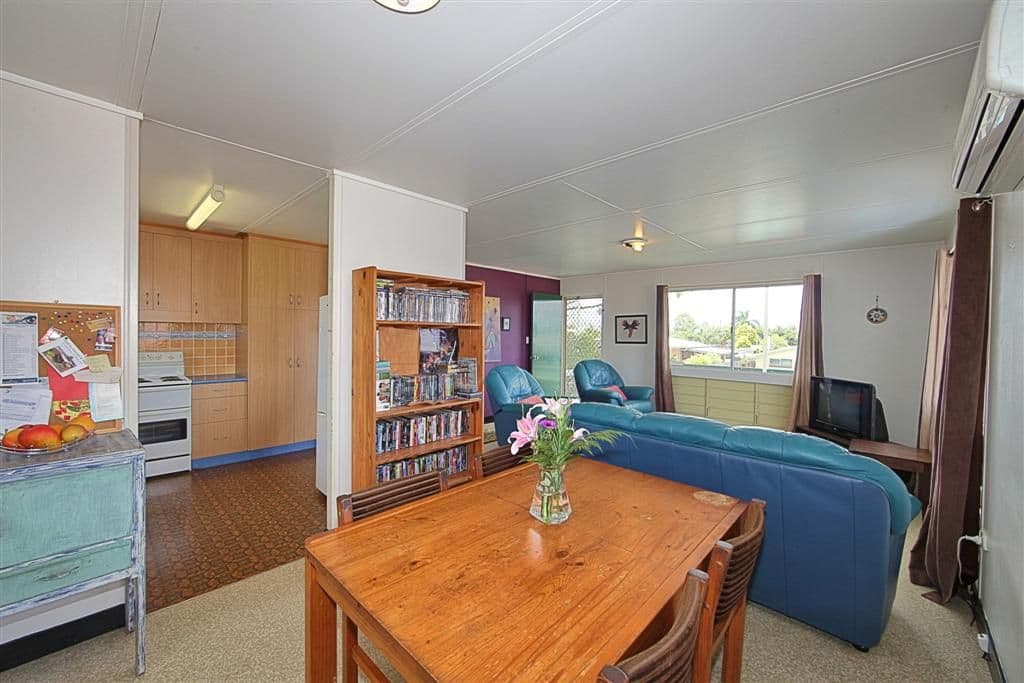 2 Cottell Street, BUNDABERG NORTH QLD 4670, Bundaberg North - Thumbnail 8