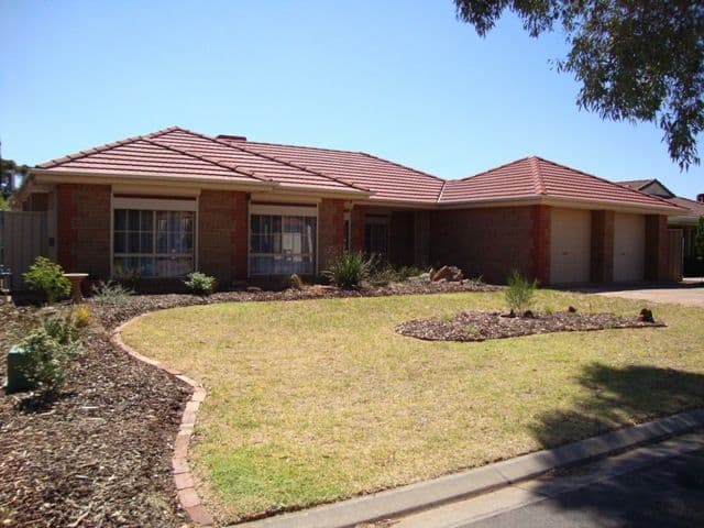9 Holmeswood Court, PARA HILLS WEST SA 5096, Para Hills West - Image 1