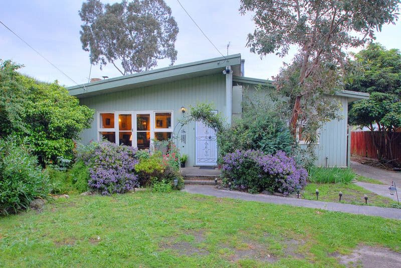 2 Marian Court, BLACKBURN VIC 3130, Blackburn - Thumbnail 3