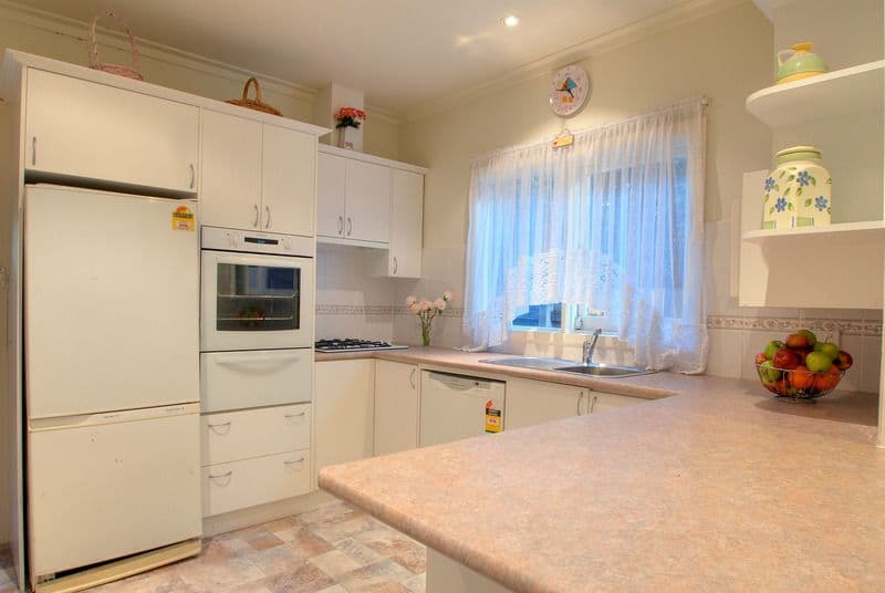 2 Marian Court, BLACKBURN VIC 3130, Blackburn - Thumbnail 6