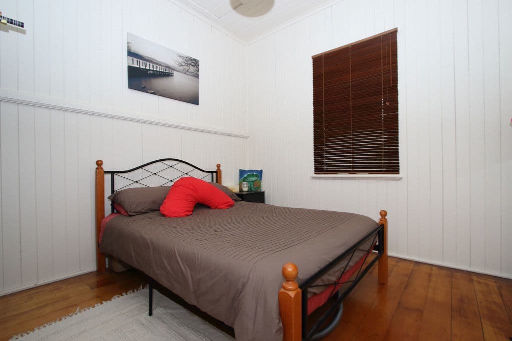 10 Ware Street, North Ipswich QLD 4305, North Ipswich - Thumbnail 5