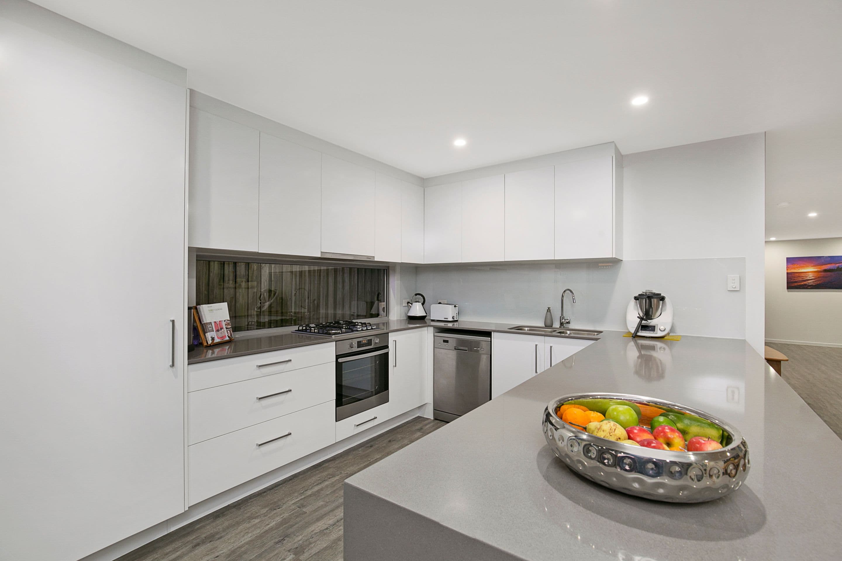 19 Badgen Road, Birkdale QLD 4159, Birkdale - Thumbnail 4