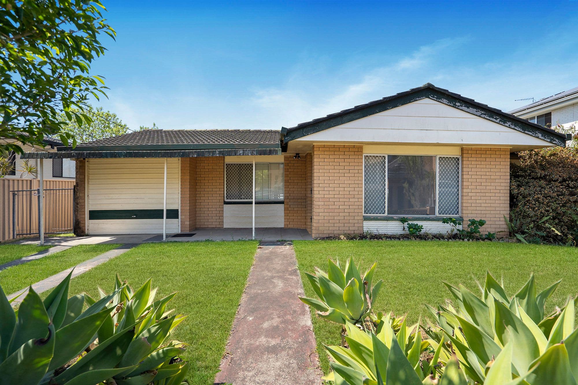 11 McCracken Street, Wishart QLD 4122, Wishart - Thumbnail 2