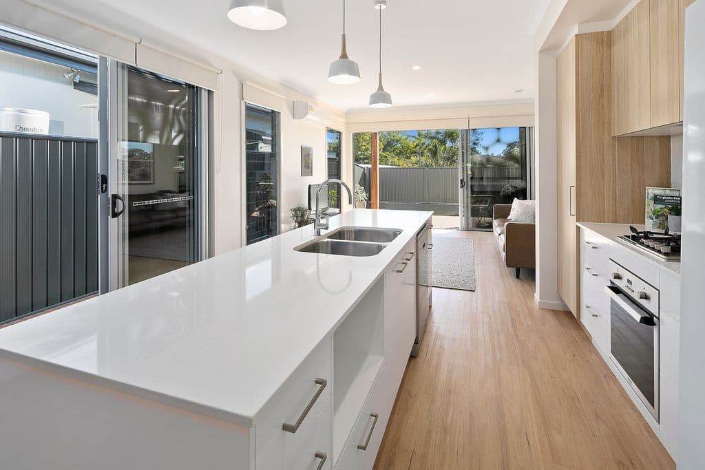 8a Angela Crescent, Cleveland QLD 4163, Cleveland - Thumbnail 2
