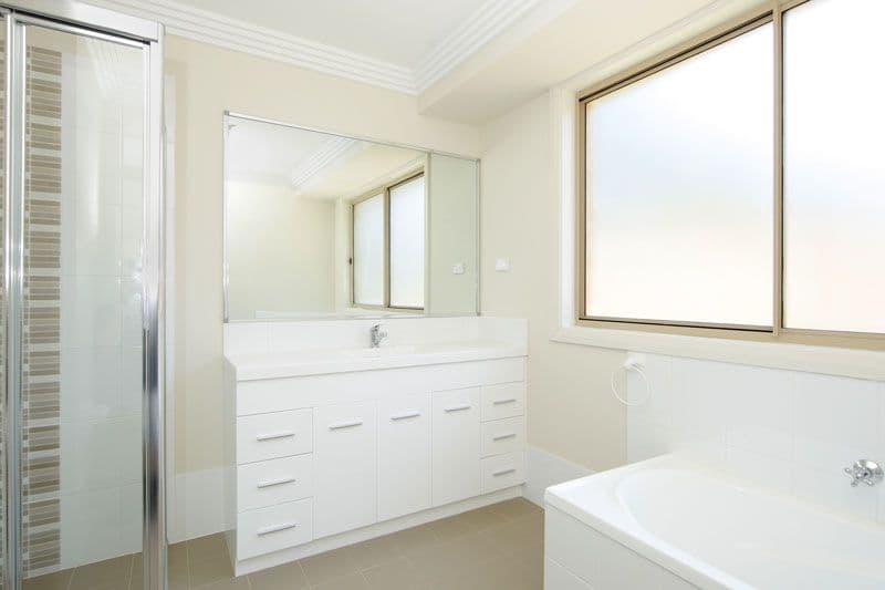5 Pinewood Close, WOONGARRAH NSW 2259, Woongarrah - Thumbnail 8