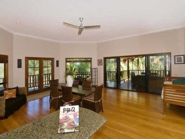 64 Fenton Drive, TALLEBUDGERA QLD 4228, Tallebudgera - Thumbnail 3