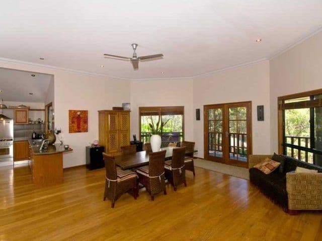 64 Fenton Drive, TALLEBUDGERA QLD 4228, Tallebudgera - Thumbnail 6