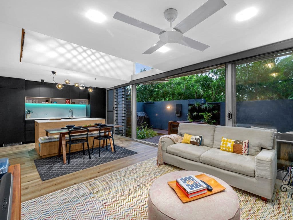 32 Middle Street, Highgate Hill QLD 4101, Highgate Hill - Thumbnail 5