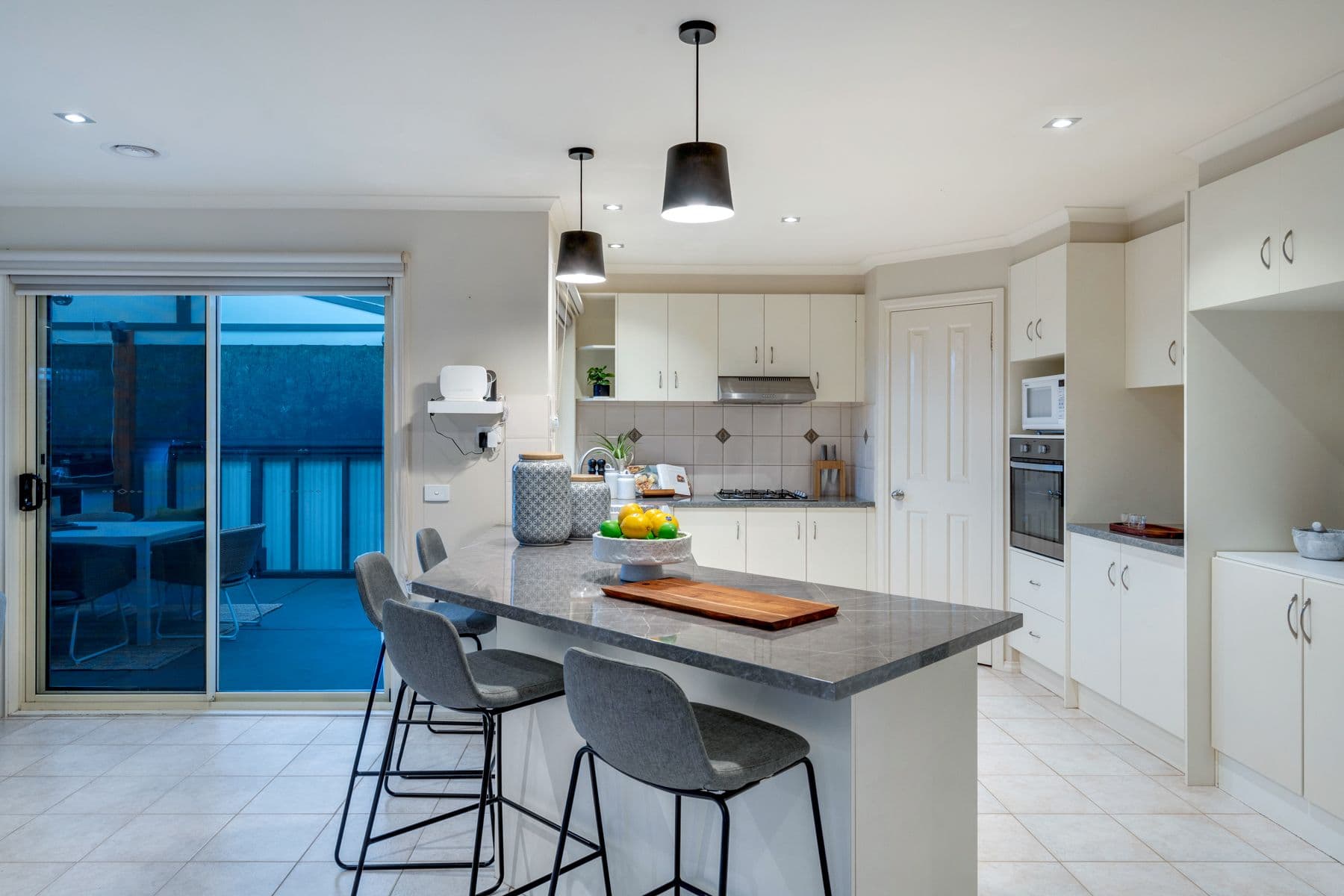 14 Maclaren Court, Greenvale VIC 3059, Greenvale - Thumbnail 4