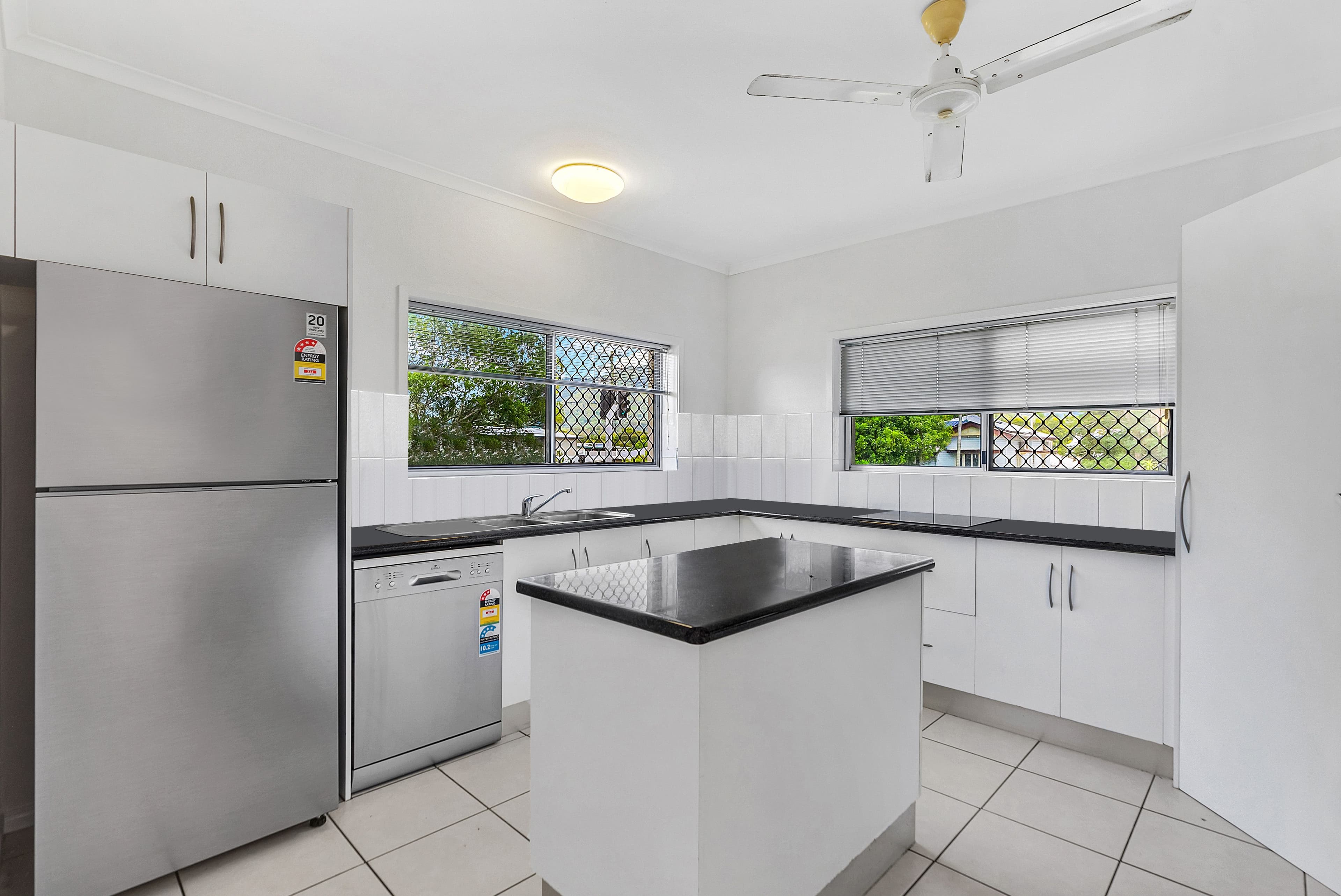 302-308 Pease Street, Edge Hill QLD 4870, Edge Hill - Thumbnail 2