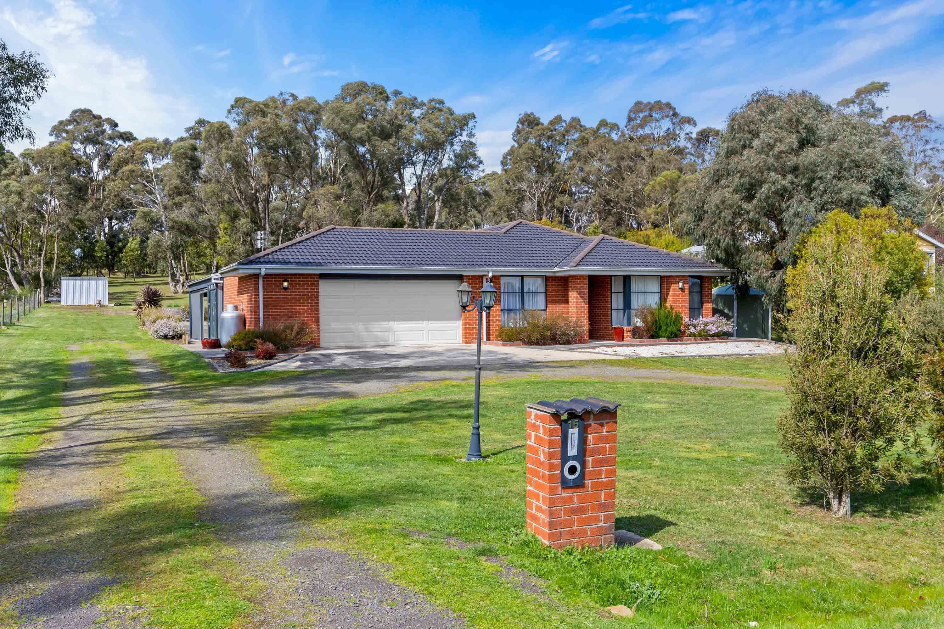 15 Olinda Street, Beaufort VIC 3373, Beaufort - Image 1