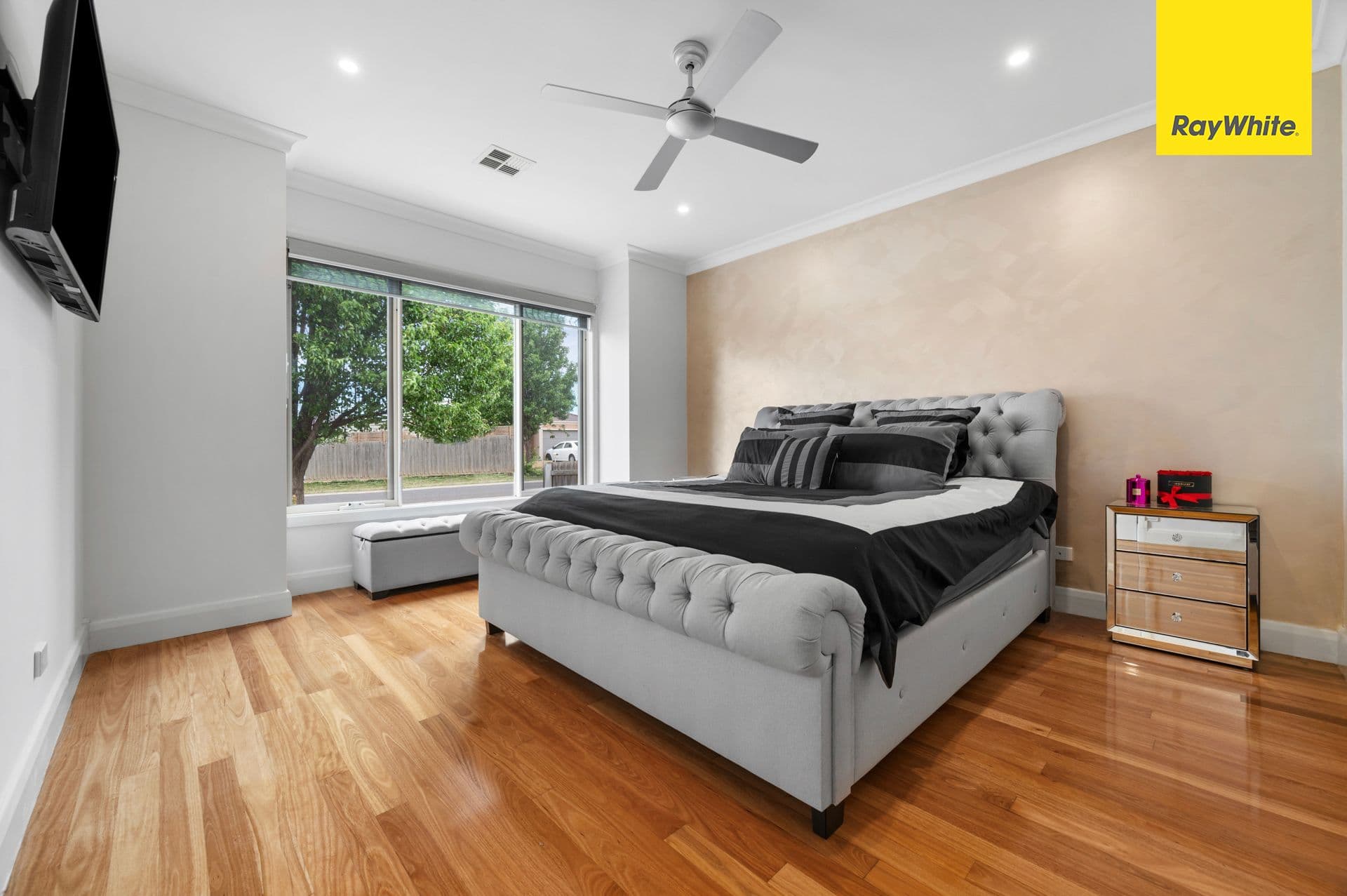 48 Stockwell Street, Melton South VIC 3338, Melton South - Thumbnail 2
