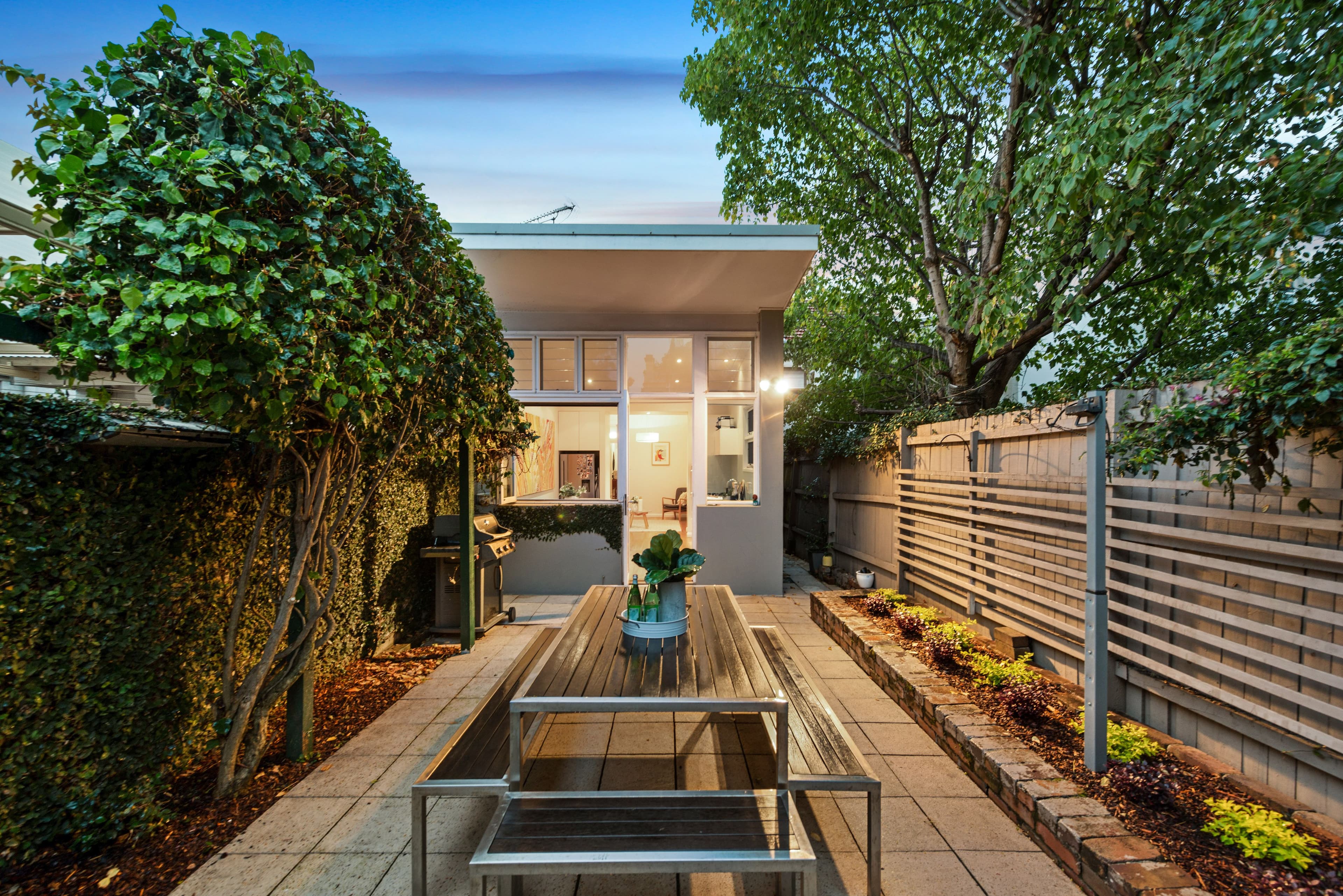 13 Binning Street, Erskineville - Thumbnail 2