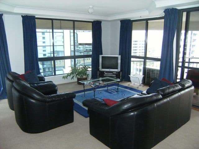 15 Victoria Avenue, BROADBEACH QLD 4218, Broadbeach - Thumbnail 5