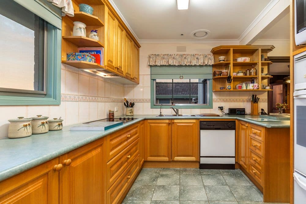 5 Oak Crescent, Templestowe Lower VIC 3107, Templestowe Lower - Thumbnail 3