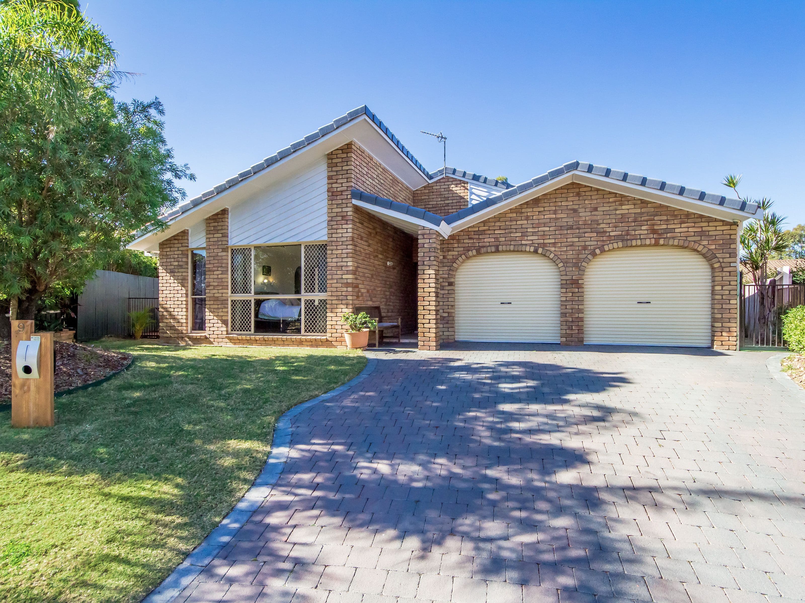 9 St James Court, Robina QLD 4226, Robina - Thumbnail 2