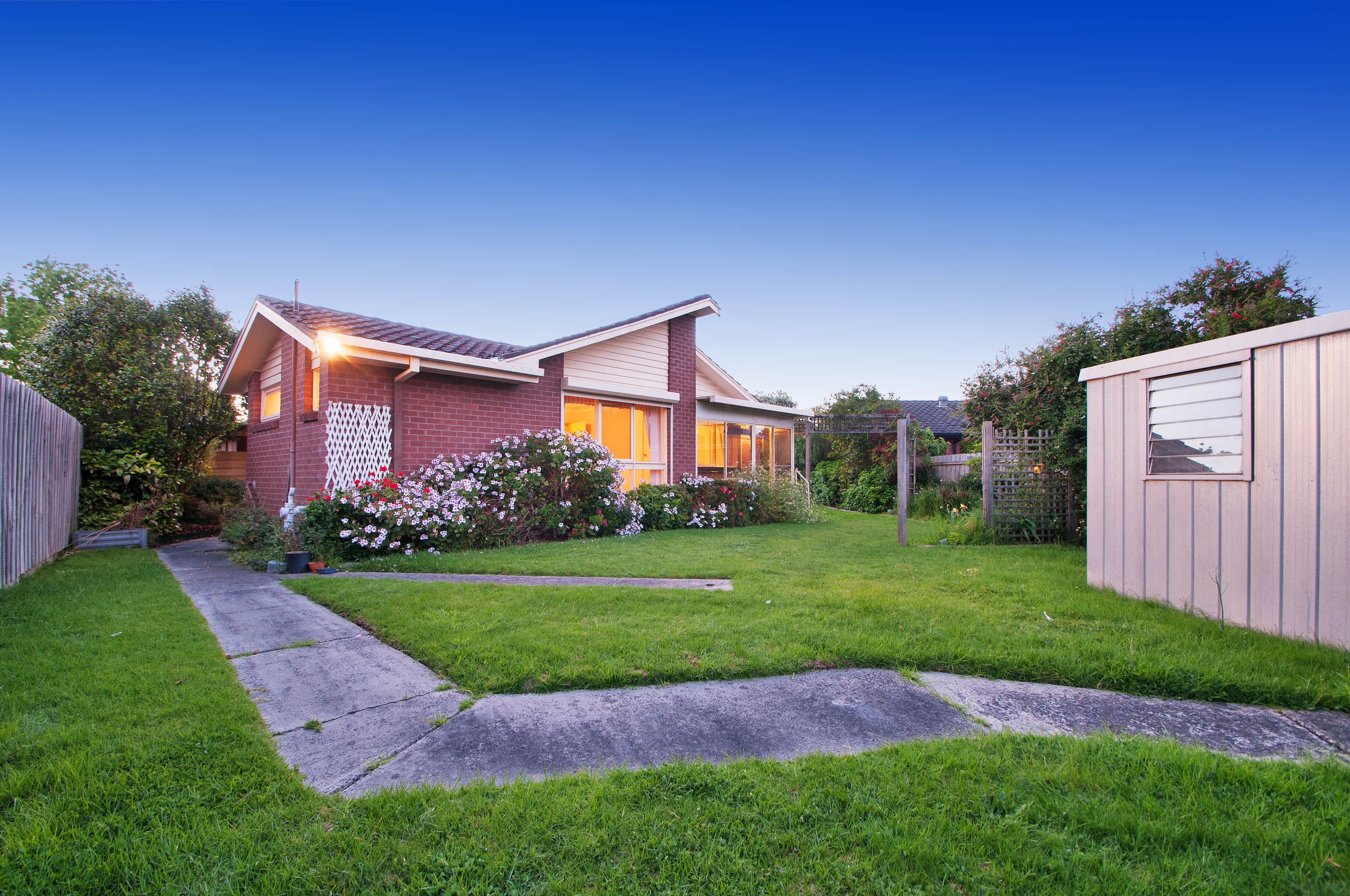 5 GARETH Court, Glen Waverley VIC 3150, Glen Waverley - Thumbnail 2