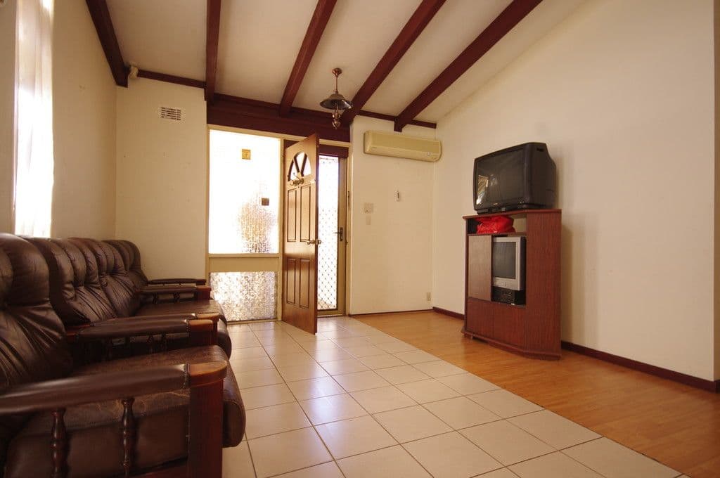 13 Montfort Place, Morley WA 6062, Morley - Thumbnail 3
