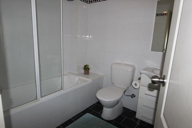 408 The Horsley Drive, Fairfield - Thumbnail 7