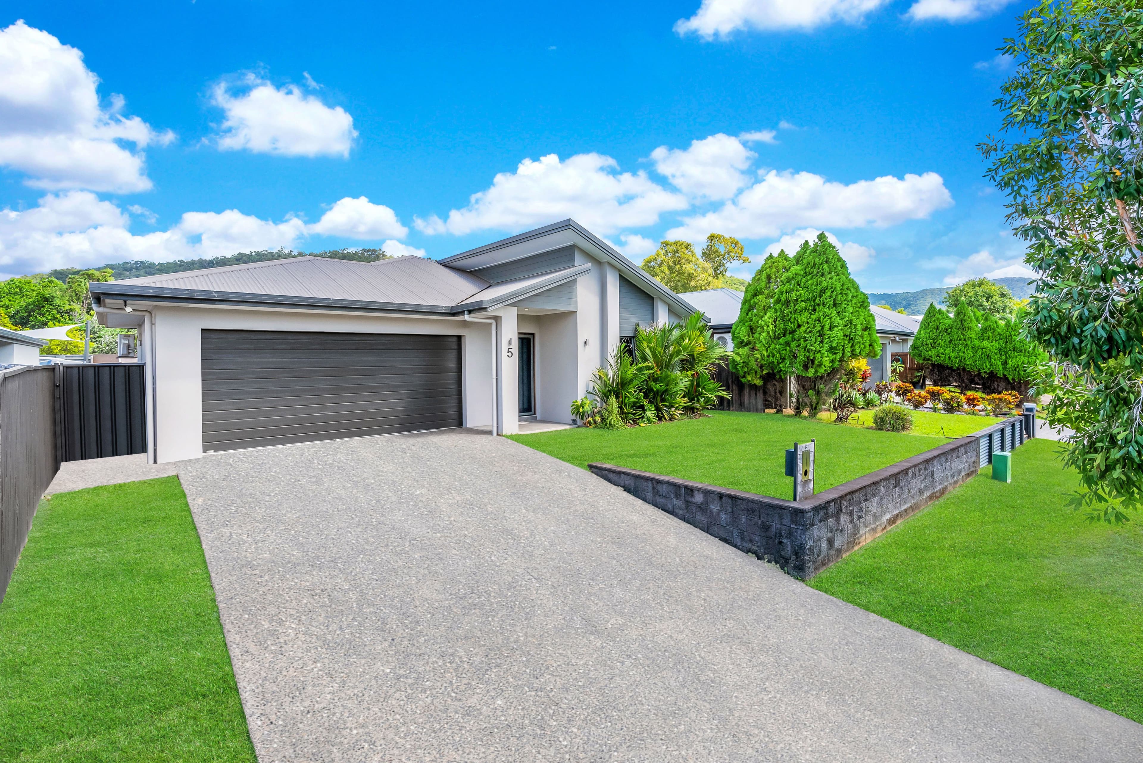 5 Midship Street, Trinity Beach QLD 4879, Trinity Beach - Image 1