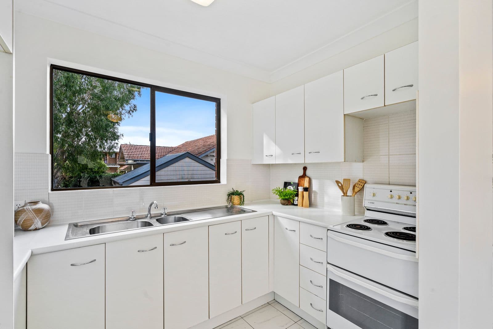 30 Avoca Street, Yeronga QLD 4104, Yeronga - Thumbnail 6