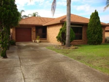 11  Marina Close, BOSSLEY PARK NSW 2176, Bossley Park - Thumbnail 2