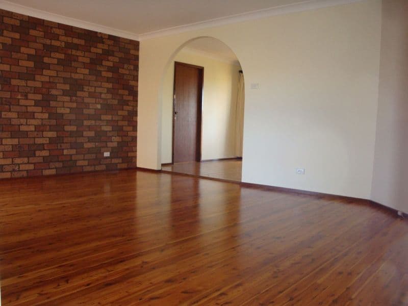 11  Marina Close, BOSSLEY PARK NSW 2176, Bossley Park - Thumbnail 3