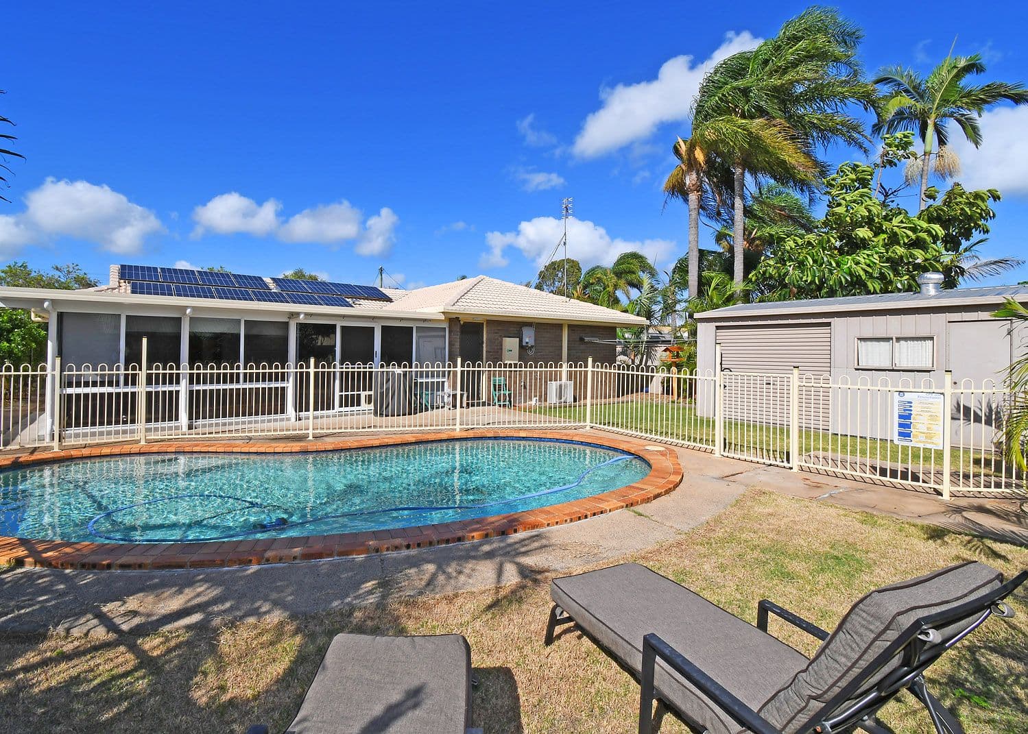 200 Truro Street, Urangan QLD 4655, Urangan - Thumbnail 2