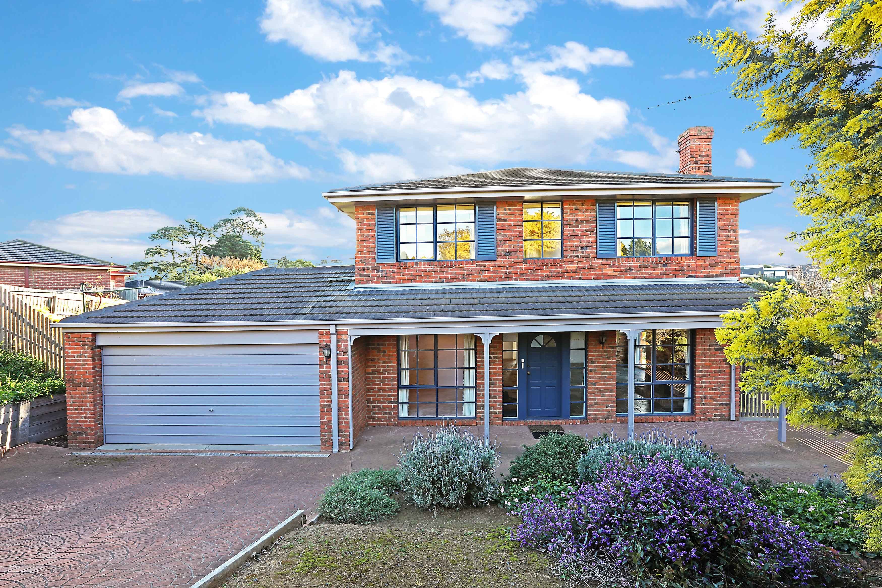 55 Grosvenor Drive, Wandana Heights VIC 3216, Wandana Heights - Thumbnail 2