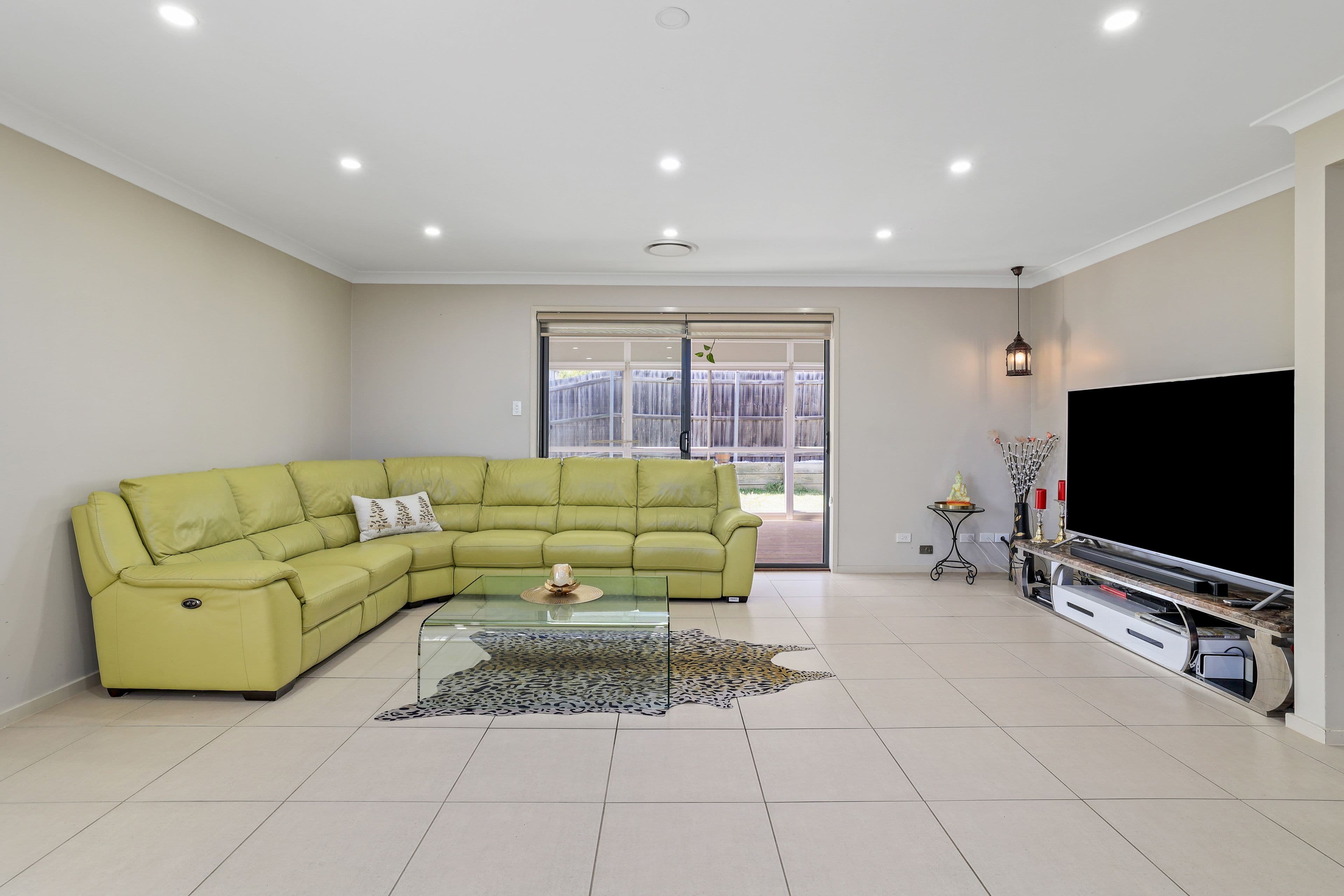 29 Ingleburn Gardens Drive, BARDIA NSW 2565, Bardia - Thumbnail 5