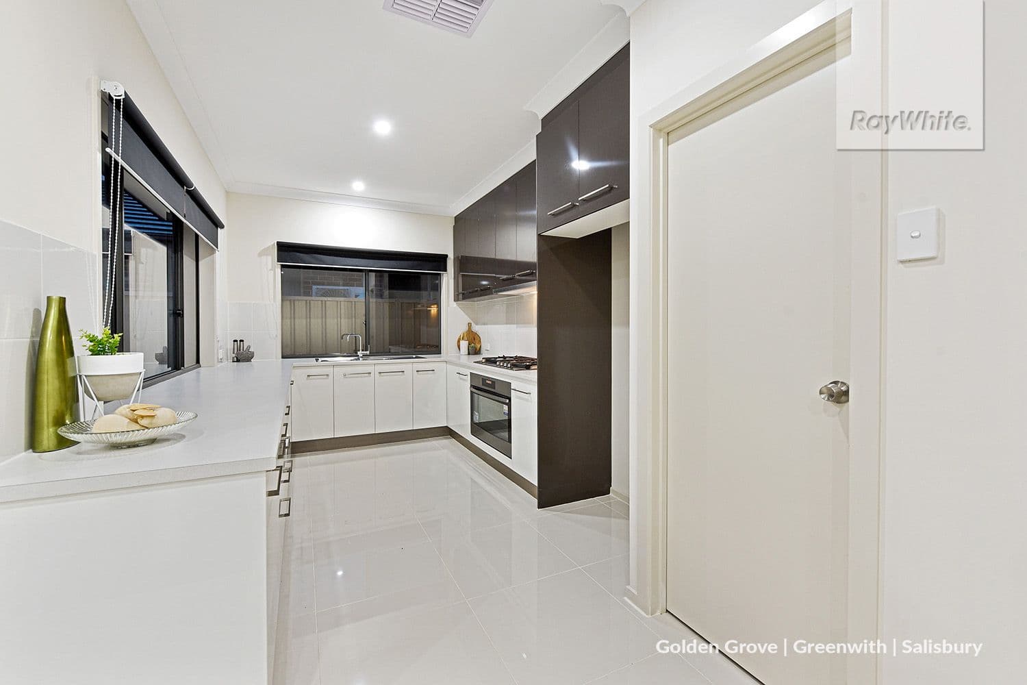 17 Tripodi Circuit, Parafield Gardens SA 5107, Parafield Gardens - Thumbnail 5
